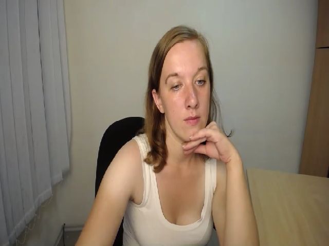 Live sex webcam photo for JuliJems #253946314