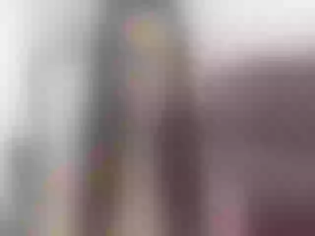 Live sex webcam photo for MiningBee #254658084