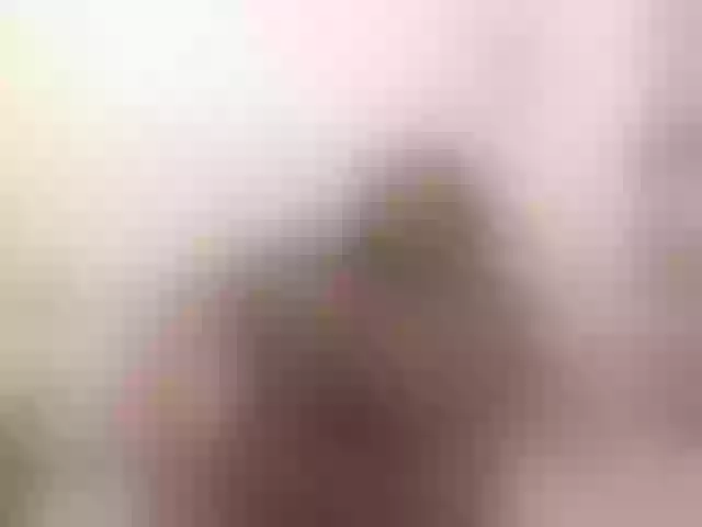 Live sex webcam photo for AngelaQueen #241081785