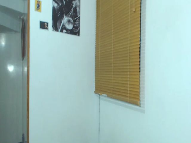 Live sex webcam photo for Violetasweett #254600248