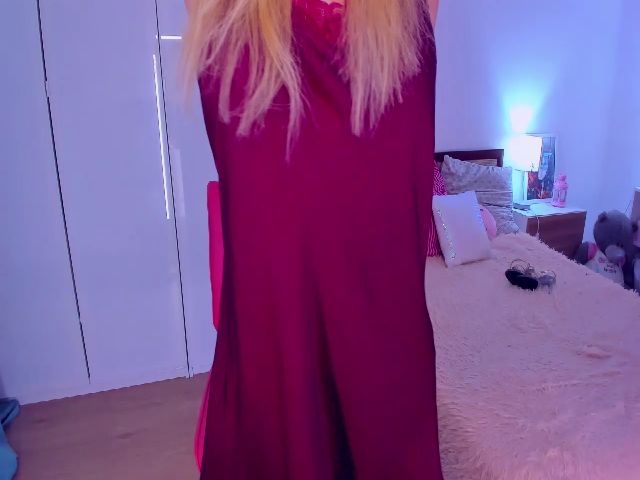 Live sex webcam photo for EmmaAbramson #260656540