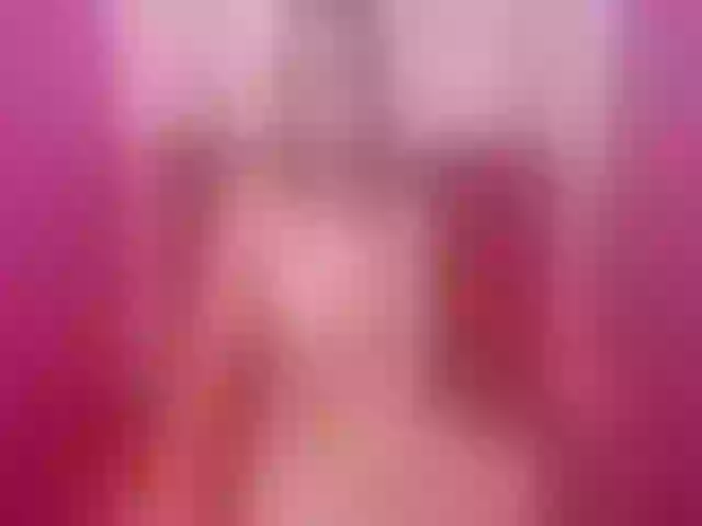 Live sex webcam photo for CassieMilrose #259064199