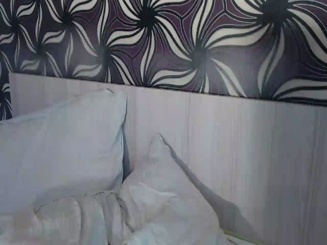 Live sex webcam photo for MilenaDivine #255395977