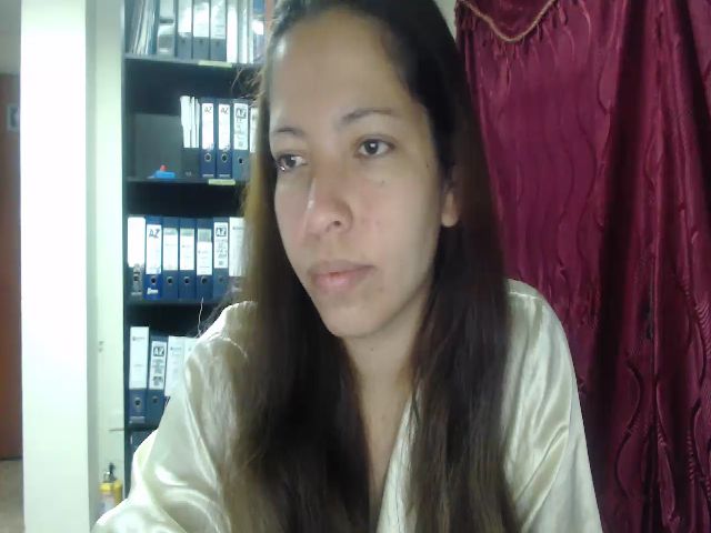 Live sex webcam photo for LauraMarlyn #261976436