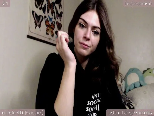 Live sex webcam photo for iKarli_ #264848830