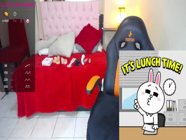 Live sex webcam photo for LESLY_LAURA #256914923