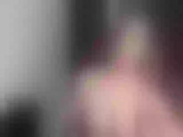Live sex webcam photo for April_dew #254537125
