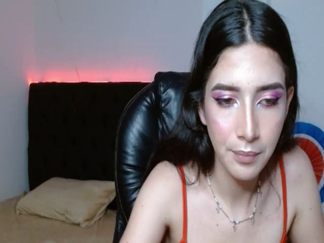 Live sex webcam photo for Isabelle_wood #259001992