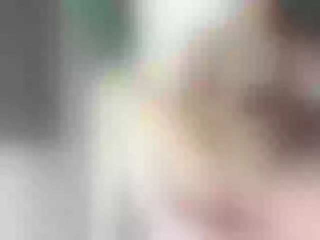 Live sex webcam photo for AiriKim #259703785