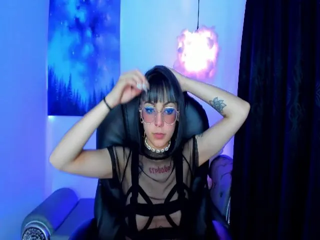 Live sex webcam photo for Angelsiinner #254847562