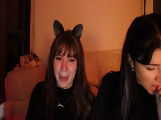 Live sex webcam photo for JazzyCat #256233607