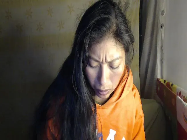 Live sex webcam photo for CHILENITAHOT #264666804