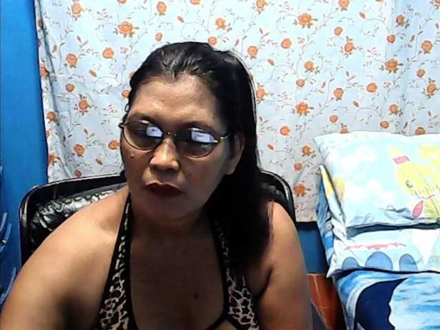Live sex webcam photo for hOtGranny4u #255313748