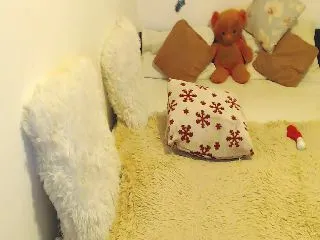 Live sex webcam photo for VerraSweet4U #252117129