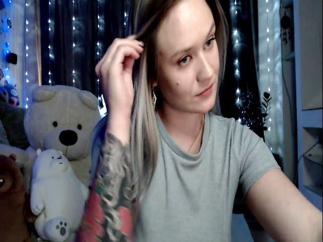 Live sex webcam photo for RoomOfBears #253471679