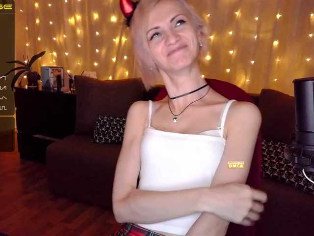 Live sex webcam photo for Judy-Hot #263818562