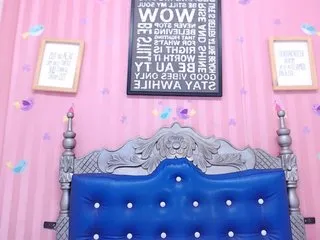 Live sex webcam photo for irisbrown #240544883