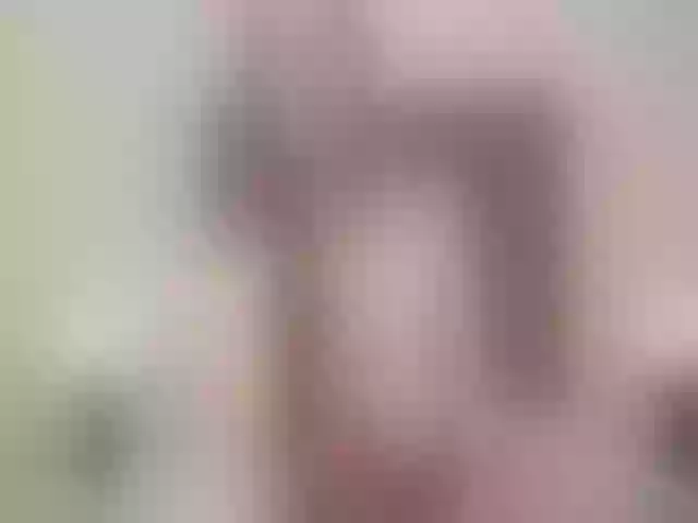 Live sex webcam photo for Rachel_summer #263679406