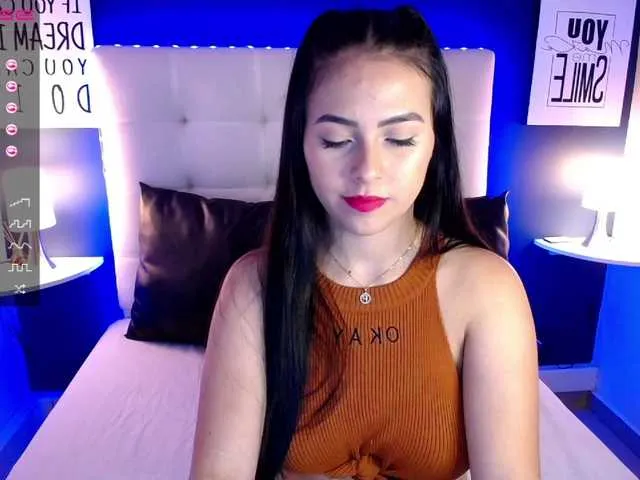Live sex webcam photo for ZoeBolton #263075169