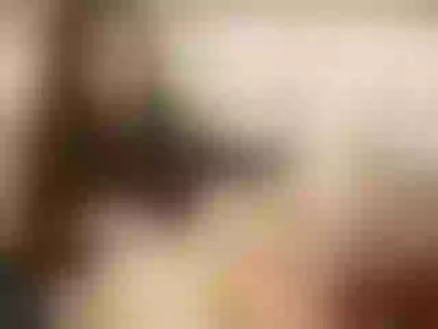 Live sex webcam photo for miacamhot #241122720