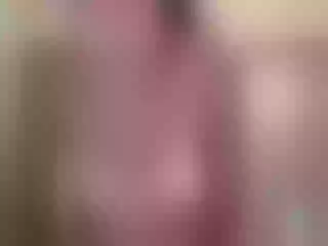 Live sex webcam photo for Elenajones #253455833