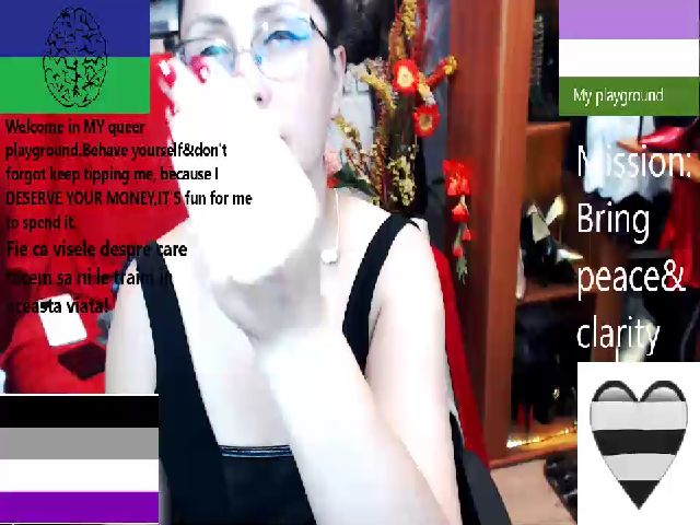 Live sex webcam photo for ImperatrizaS #264016372