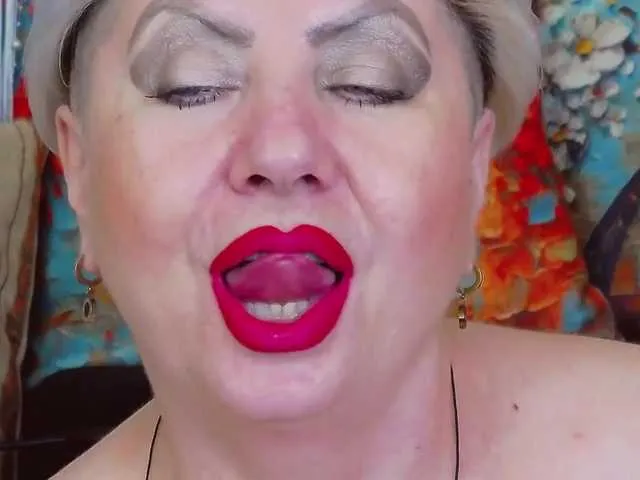 Live sex webcam photo for PoshLadyx #243186961