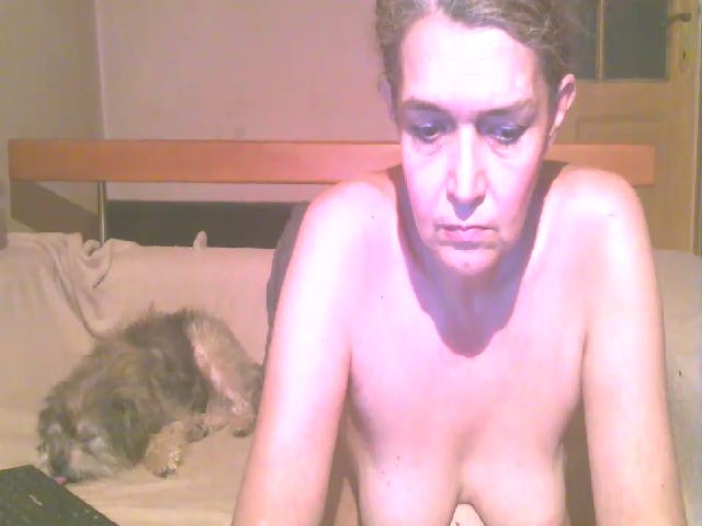 Live sex webcam photo for Lili_Mari69 #252856696