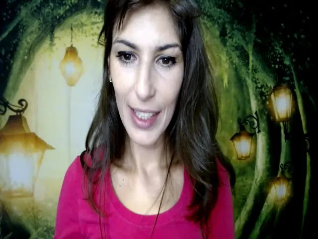 Live sex webcam photo for AnnaMFC_ #264685672