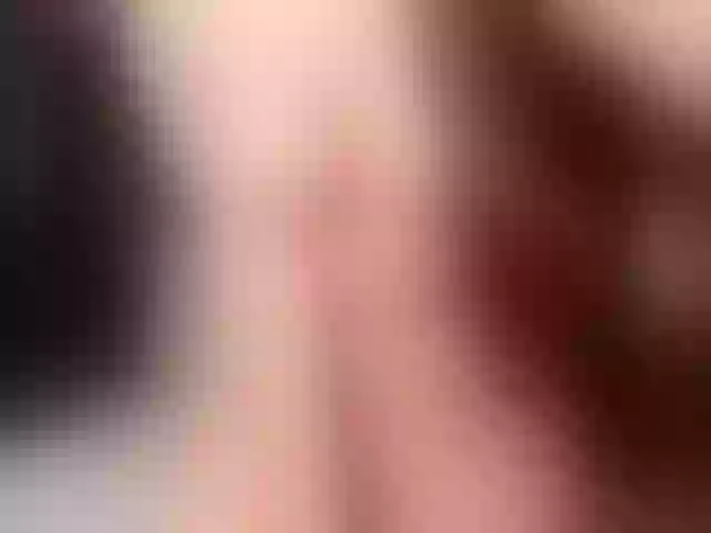 Live sex webcam photo for EllaClark #287991578