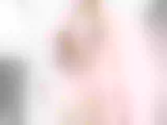 Live sex webcam photo for Hellenn #254611480