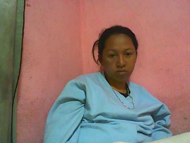 Live sex webcam photo for LyaNelya #265052774