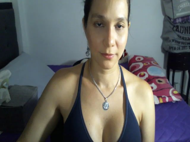 Live sex webcam photo for Sofiahenao #257221775