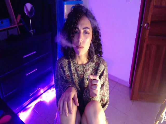 Live sex webcam photo for Aliiciapalmer #258501964