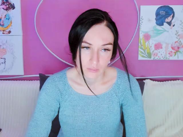 Live sex webcam photo for Lilly_Shine #260440004