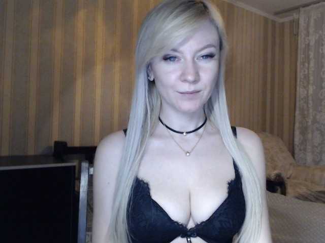 Live sex webcam photo for ParadiseAlina #287919665