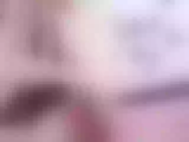 Live sex webcam photo for QueenofMordor #253689845