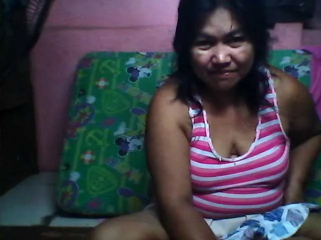 Live sex webcam photo for princess4uxx #255560059