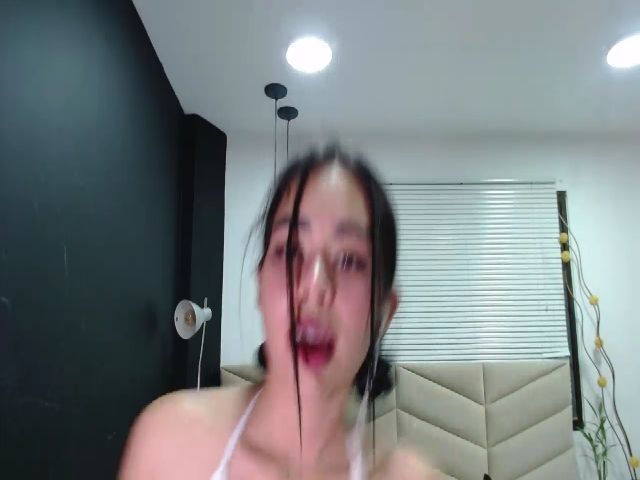 Live sex webcam photo for ShenLong3 #256518144