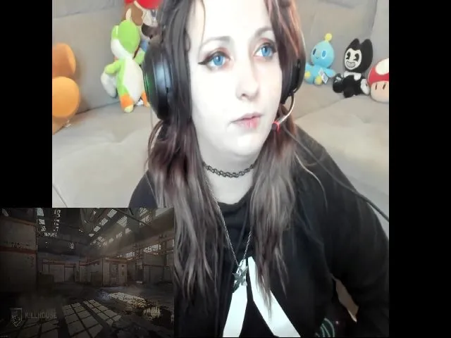 Live sex webcam photo for PrincessBluu #263883353