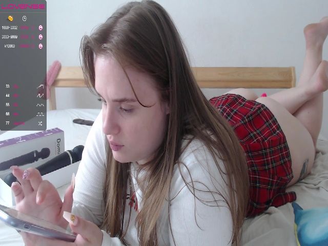 Live sex webcam photo for AliceSins1 #259918017