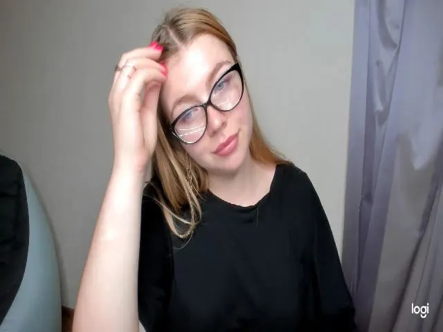 Live sex webcam photo for milafix #253523164