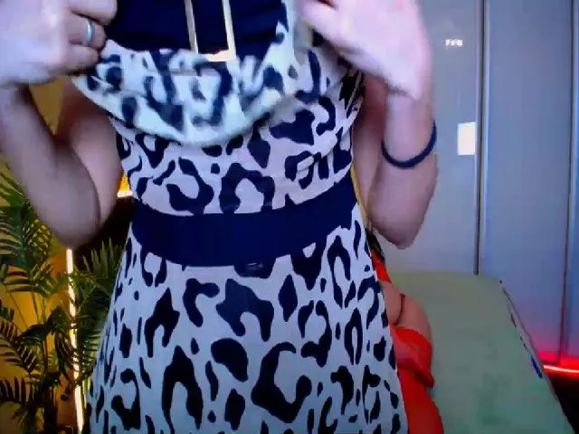 Live sex webcam photo for Nilla_Chim__ #252981547