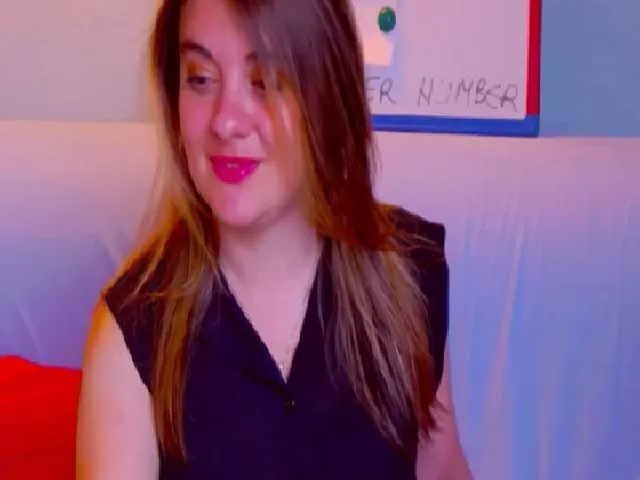 Live sex webcam photo for Kellsie #253867907