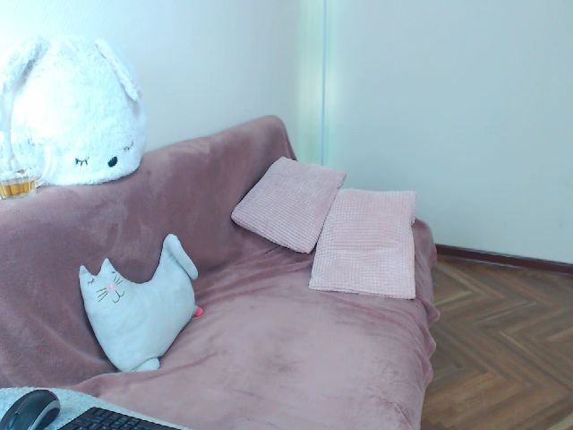 Live sex webcam photo for Lovely_hayley #253181760