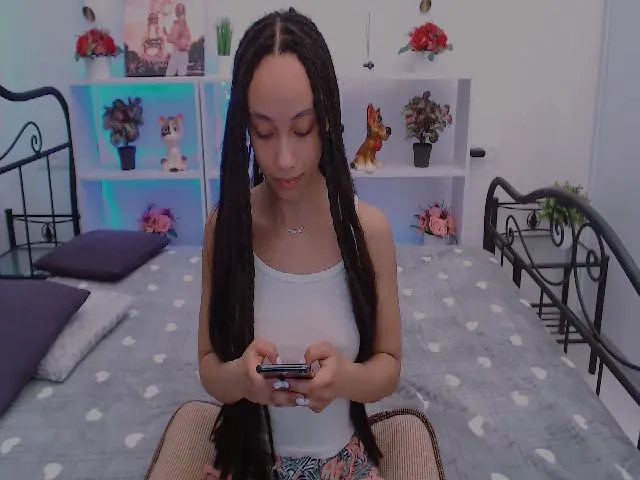 Live sex webcam photo for Nari_Need #255096466