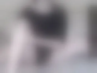 Live sex webcam photo for volturi66- #240756202