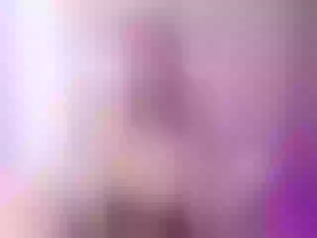 Live sex webcam photo for Sophie_pink18 #252532078