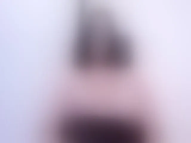Live sex webcam photo for QueenofMordor #263341945