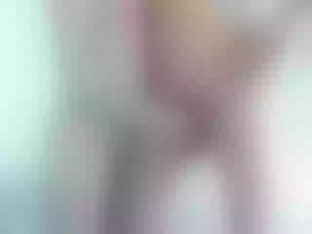 Live sex webcam photo for Tom-and-Vicky #242999749